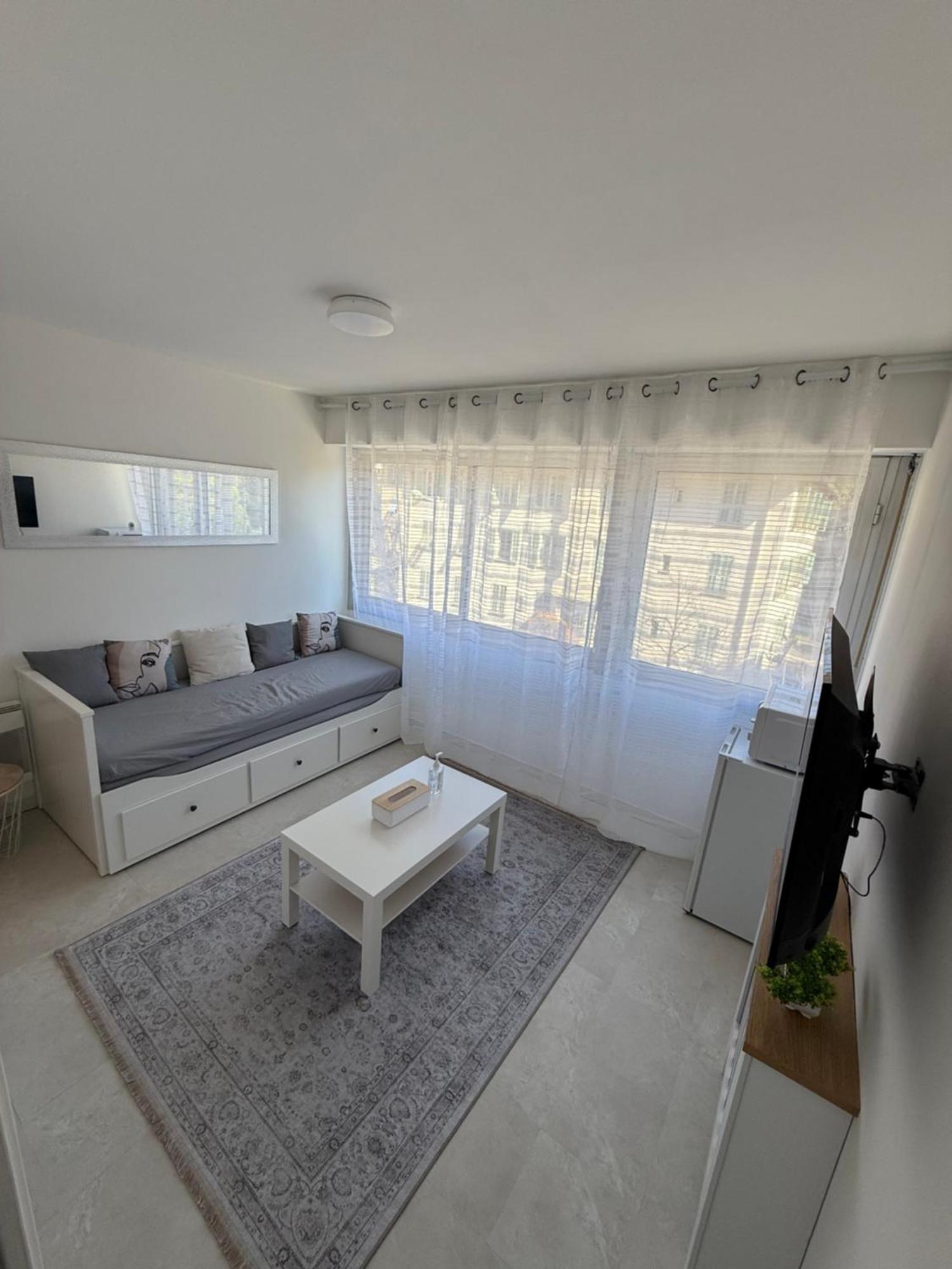 Studio Cosy Entierement Equipe Ницца Экстерьер фото